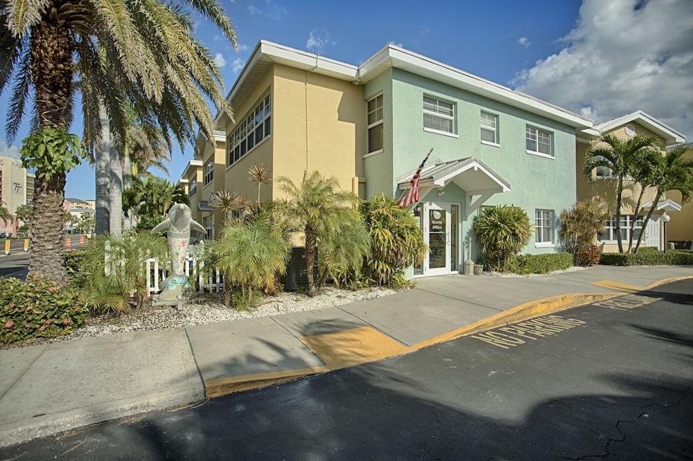 קלירווטר ביץ' Barefoot Beach Resort מראה חיצוני תמונה