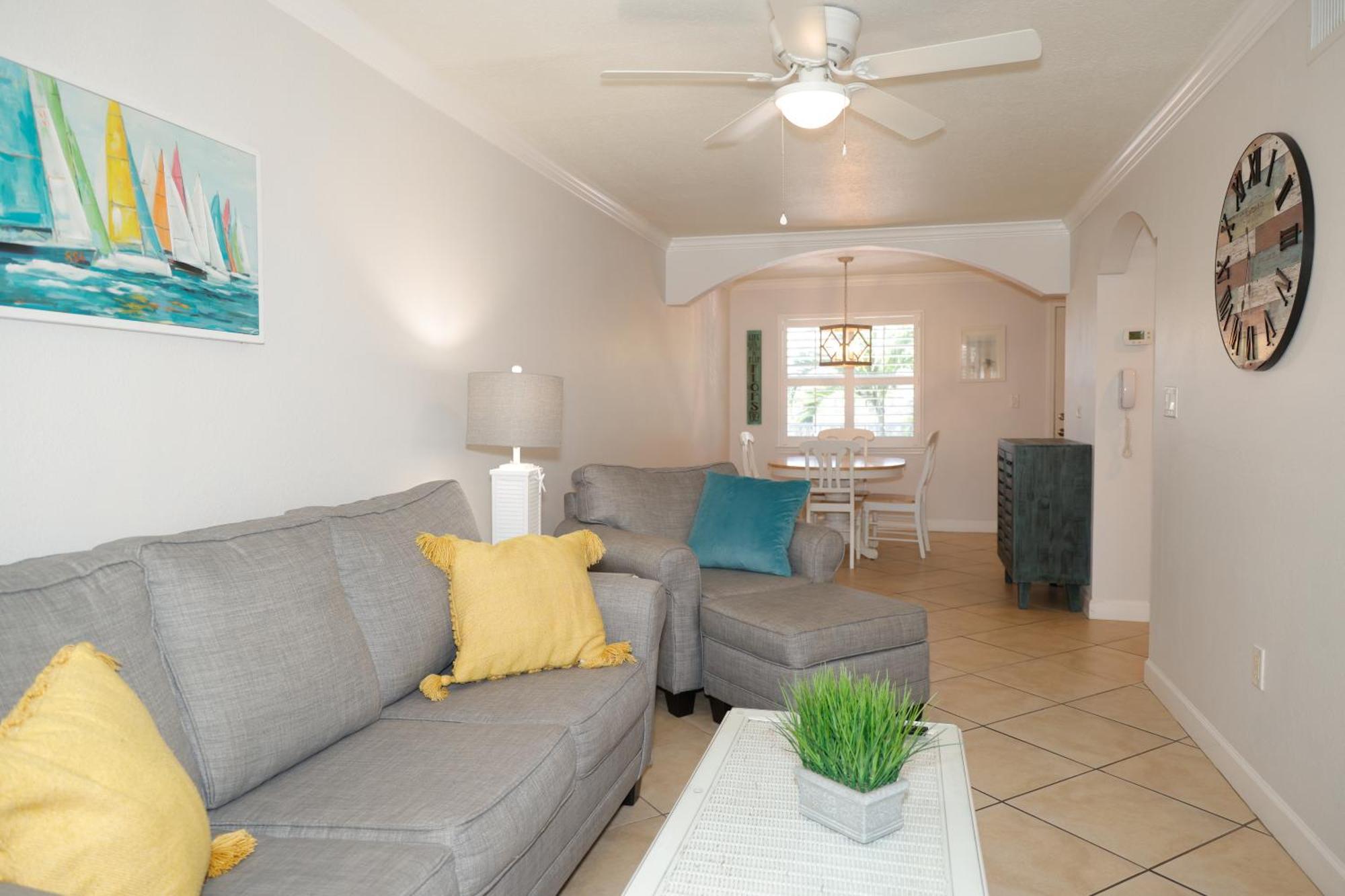 קלירווטר ביץ' Barefoot Beach Resort מראה חיצוני תמונה