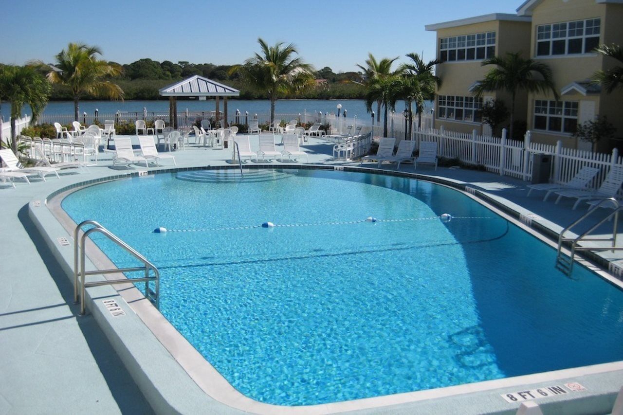 קלירווטר ביץ' Barefoot Beach Resort מראה חיצוני תמונה